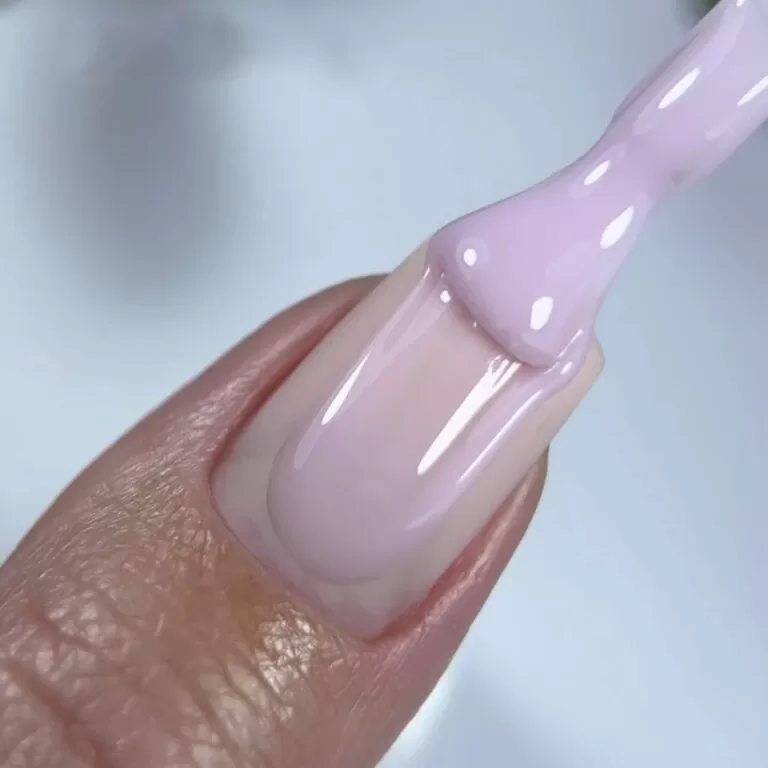 NAILSOFTHEDAY Cover base 01