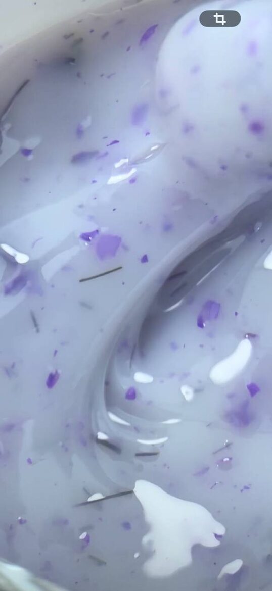 VEGA Milky Flower Builder Gel 02