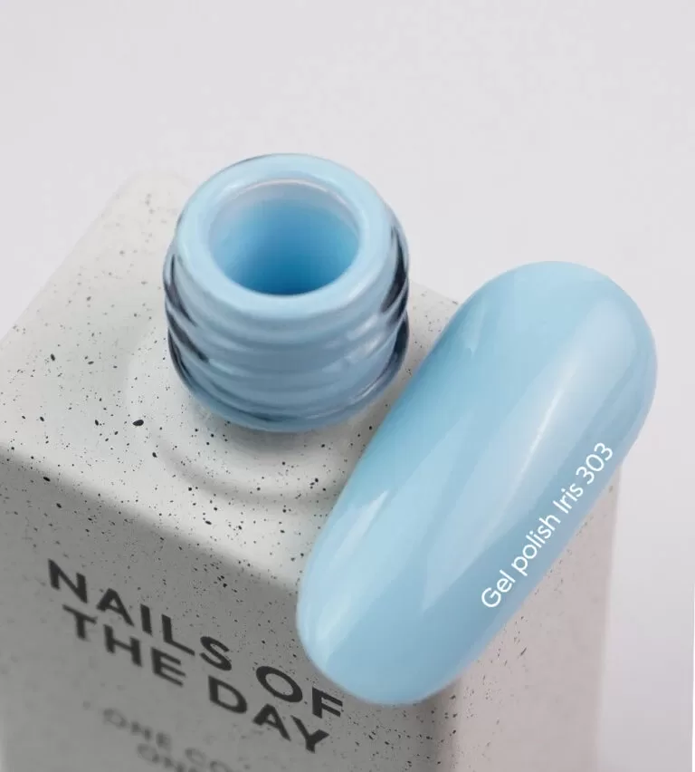 NAILSOFTHEDAY Let's special Iris 303