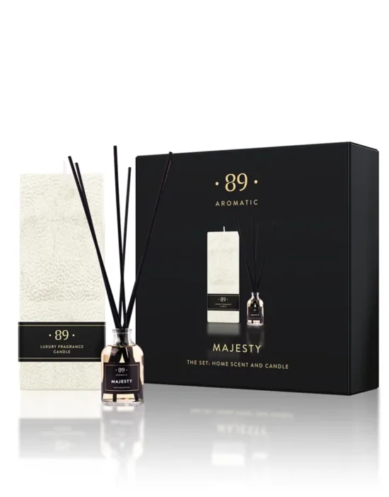 AROMATIC •89• KOMPLEKTS: mājas aromāts un smaržīga svece