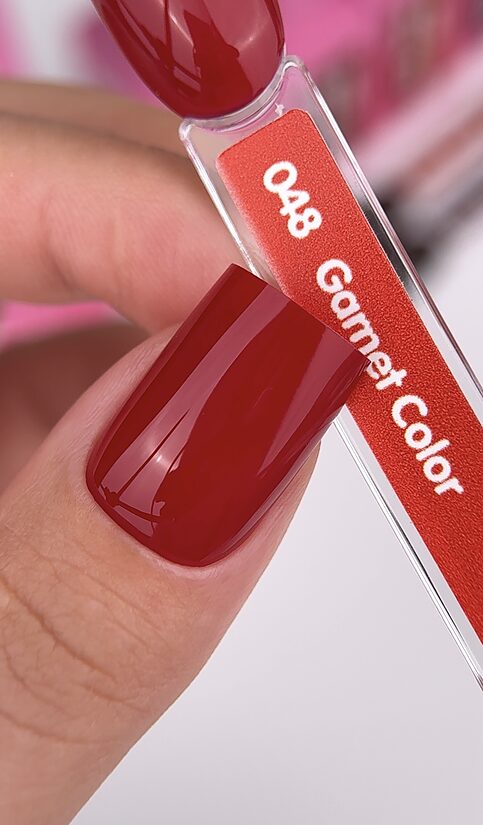 VEGA GARNET color 048 - gēllaka Latvijas karoga krāsā 10ml. 