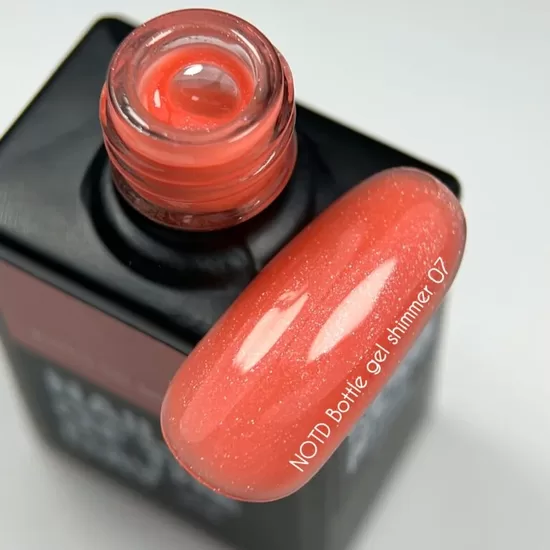 NAILSOFTHEDAY Bottle gel shimmer 07
