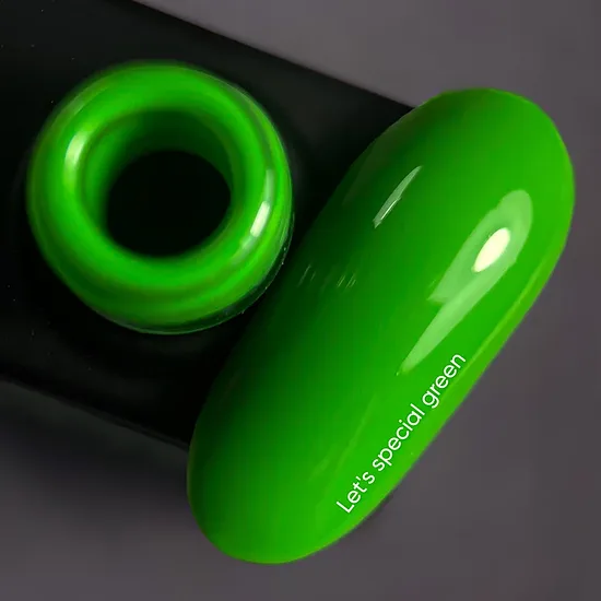 NAILSOFTHEDAY Let's special Green 249