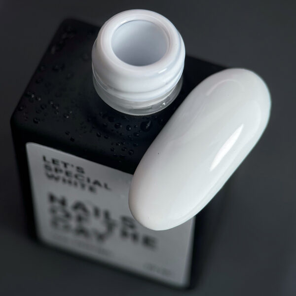 Nailsoftheday Let's special white